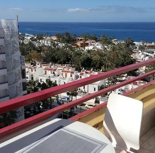 Sea Breeze In Playa De Americas With Parking Плая-де-лас-Америкас