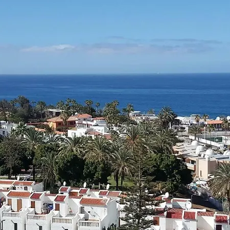 Sea Breeze In Playa De Americas With Parking *