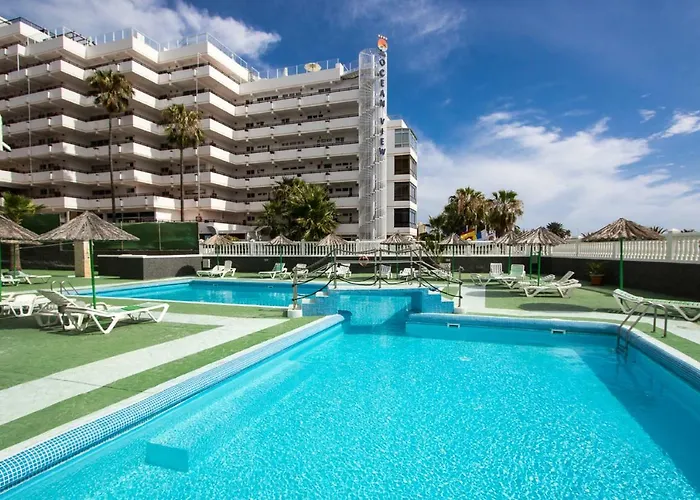 Sea Breeze In Playa De Americas With Parking Appartamento